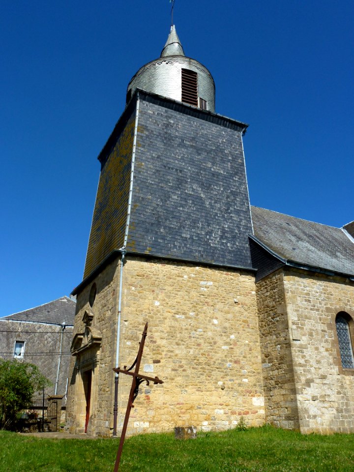 L'Échelle (Ardennes) église, tour