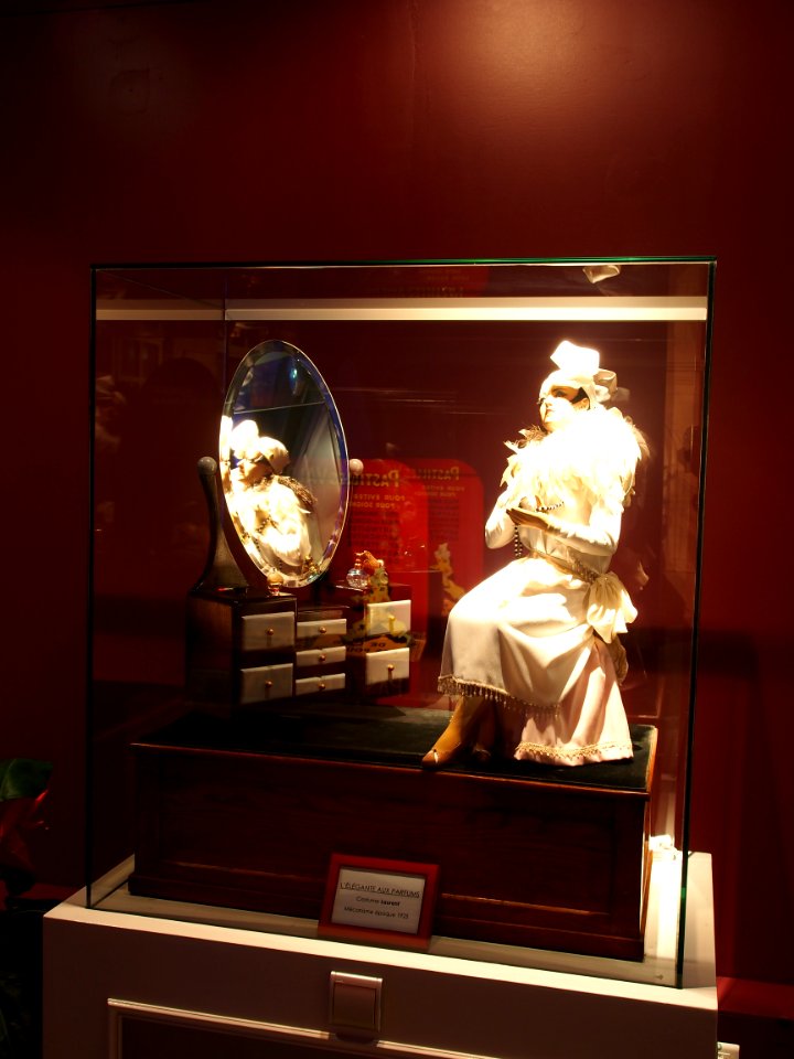 L'Élégante aux Parfums, 1925, Musée des Automates, pic-018