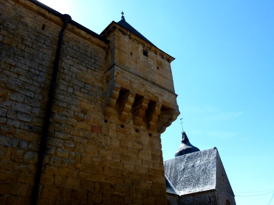L'Échelle (Ardennes) château, detail
