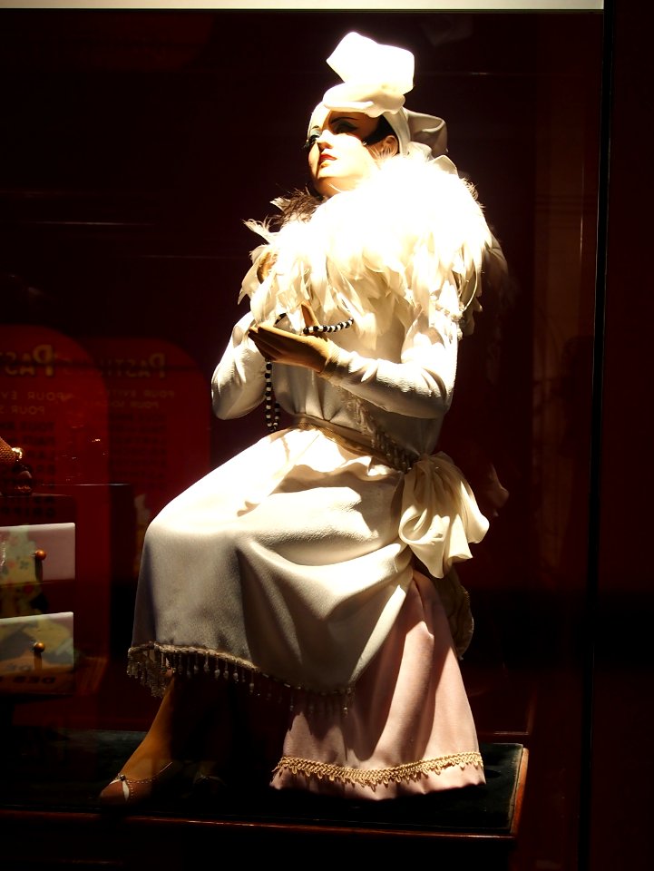 L'Élégante aux Parfums, 1925, Musée des Automates, pic-017
