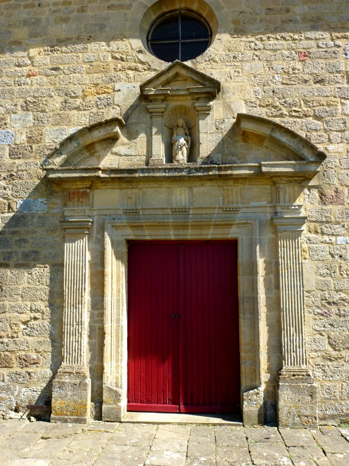 L'Échelle (Ardennes) église, portail