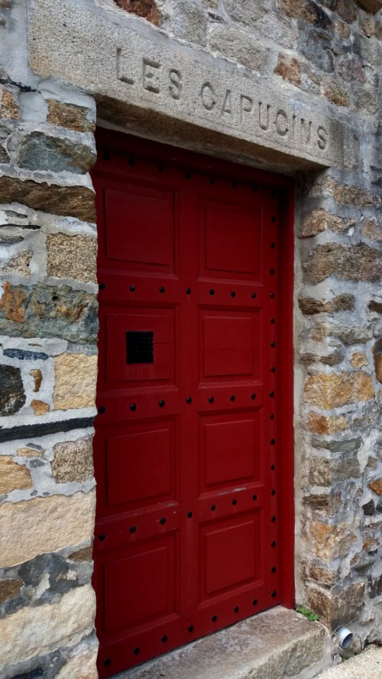 Landerneau - Rue des Capucins - Couvent des Capucins - Porte