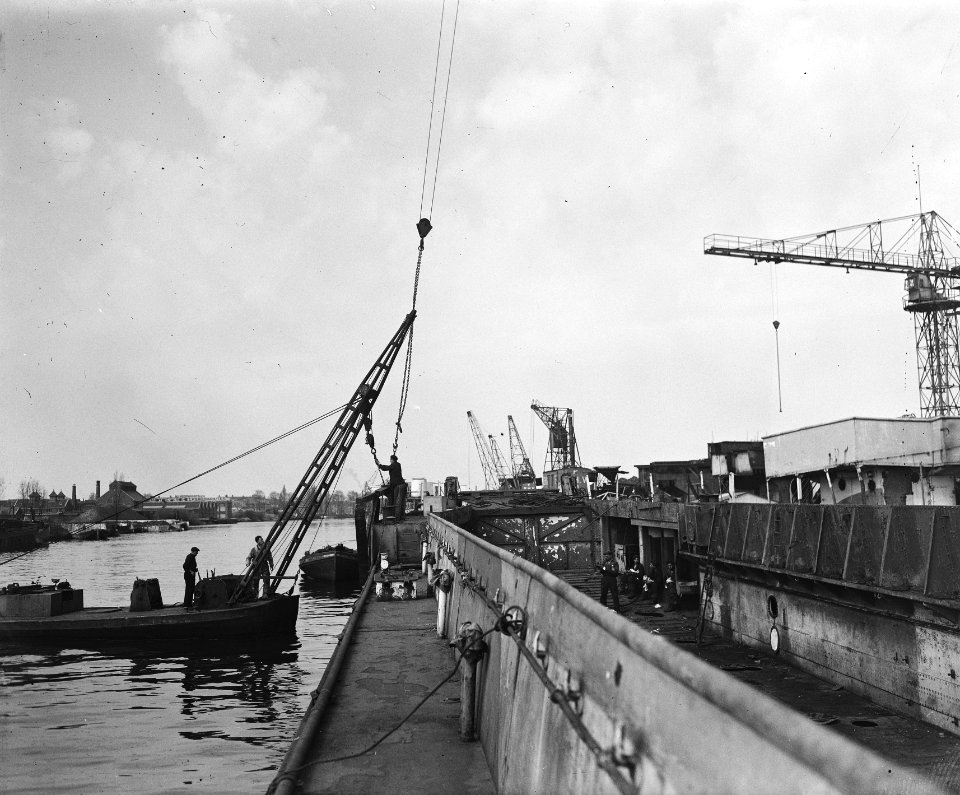 Landingsvaartuigen bij Werf Verschuren, Bestanddeelnr 902-1193