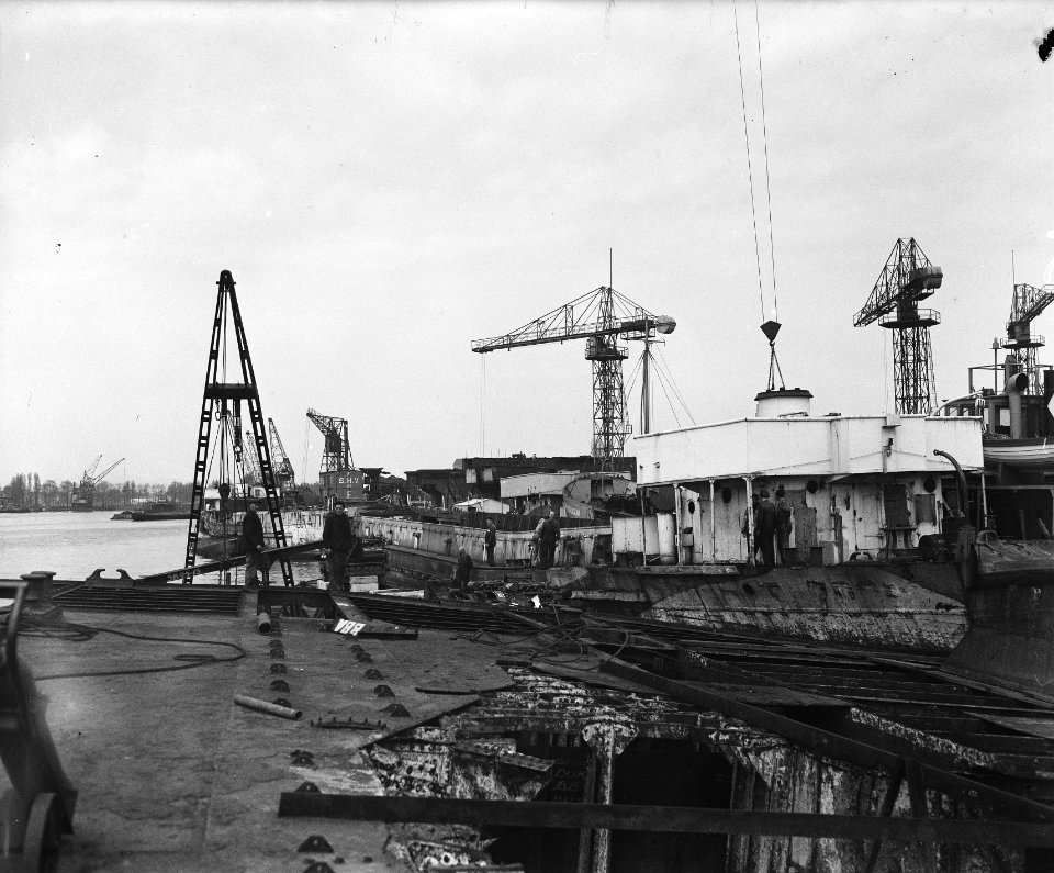 Landingsvaartuigen bij Werf Verschuren, Bestanddeelnr 902-1197