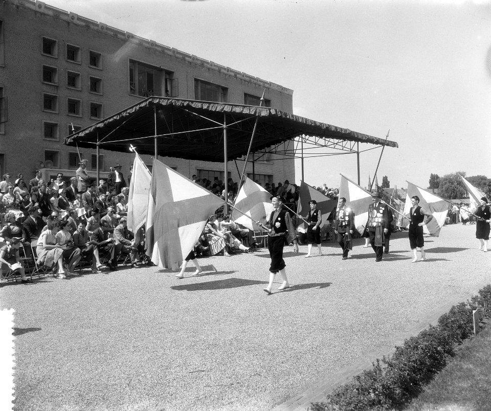 Landjuweel Eindhoven, defile, Bestanddeelnr 907-2055