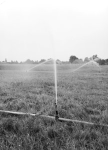 Landbouwmachines en werktuigen, werkzaamheden, beregeningsinstallaties, Bestanddeelnr 160-1123