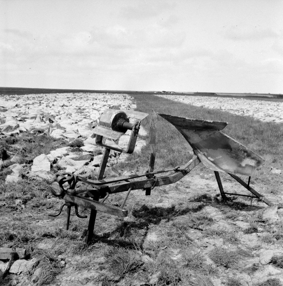 Landbouwmachines, werktuigen, ploegen, Bestanddeelnr 251-3259