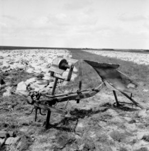 Landbouwmachines, werktuigen, ploegen, Bestanddeelnr 251-3259