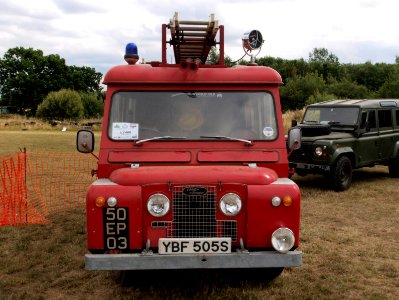 Land Rover 109 IIA Forward Control Fire Engine pic0 photo