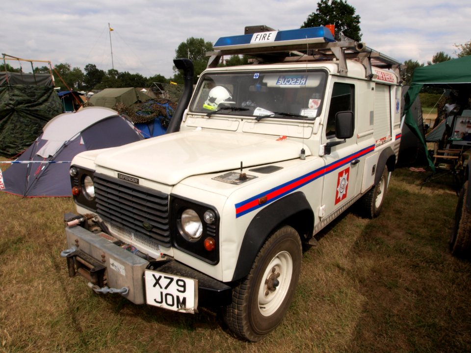 Land Rover Fire Engine (2000) owned by Barry Clark pic2