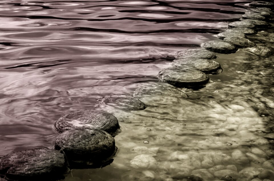 Silent background image relaxation