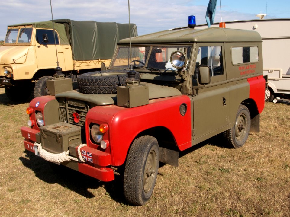 Land Rover of the RAF, 2 TAF, Bomb Disposal Unit pic2