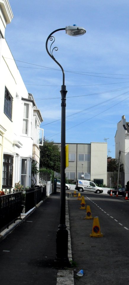 Lamp-post at 43 Great College Street, Brighton (IoE Code 480784)