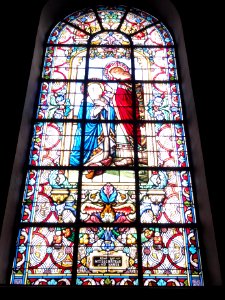 Landrecies (Nord, Fr) église vitrail 2