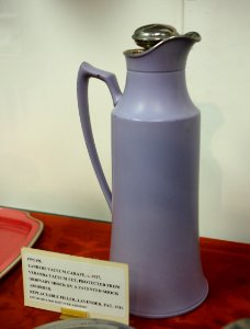 Landers Vacuum Carafe, c. 1927 - New Britain Industrial Museum - DSC09893