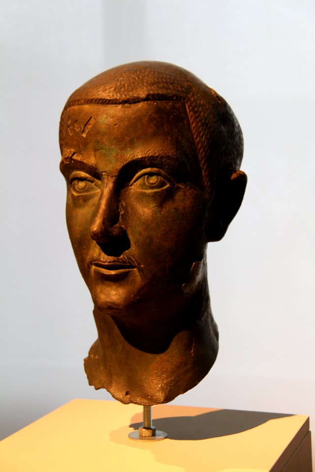 Landesmuseum Bonn, Bronzebüste Gordians III. aus Niederbieber