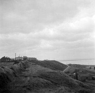 Landschap met huizen bij Rosslare, Bestanddeelnr 191-0911
