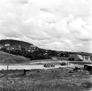 Landschap bij San Fernando op Trinidad, Bestanddeelnr 252-5355 photo