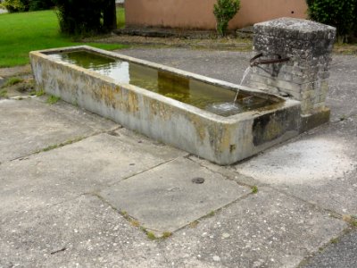 Laneuveville-aux-Bois (M-et-M) fontaine C