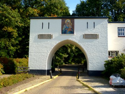 Lanenstelsel Heilig Landstichting 14 begin Profetenlaan, poort dorpzijde