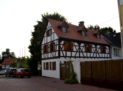Langenhain, Alt Langenhain 37