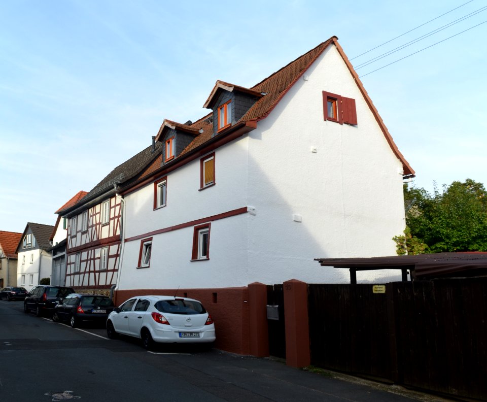 Langenhain, Alt Langenhain 10