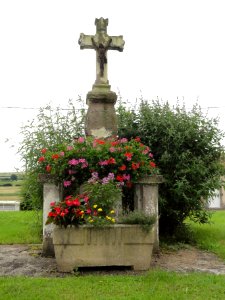 Laneuveville-aux-Bois (M-et-M) croix de chemin