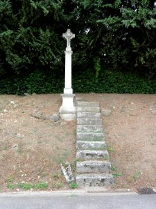 Laneuville-au-Rupt (Meuse) croix de chemin est