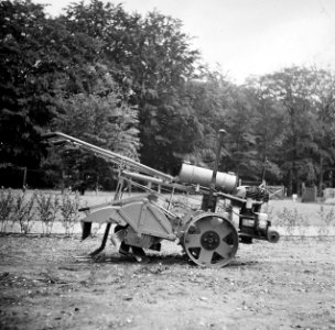 Landbouwwerktuigen, landbouwmachines, rotary hoes grondfrees, Bestanddeelnr 194-1367