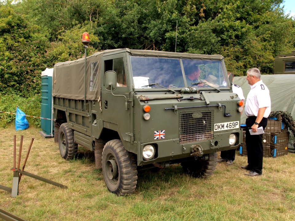 Landrover 101 pic4