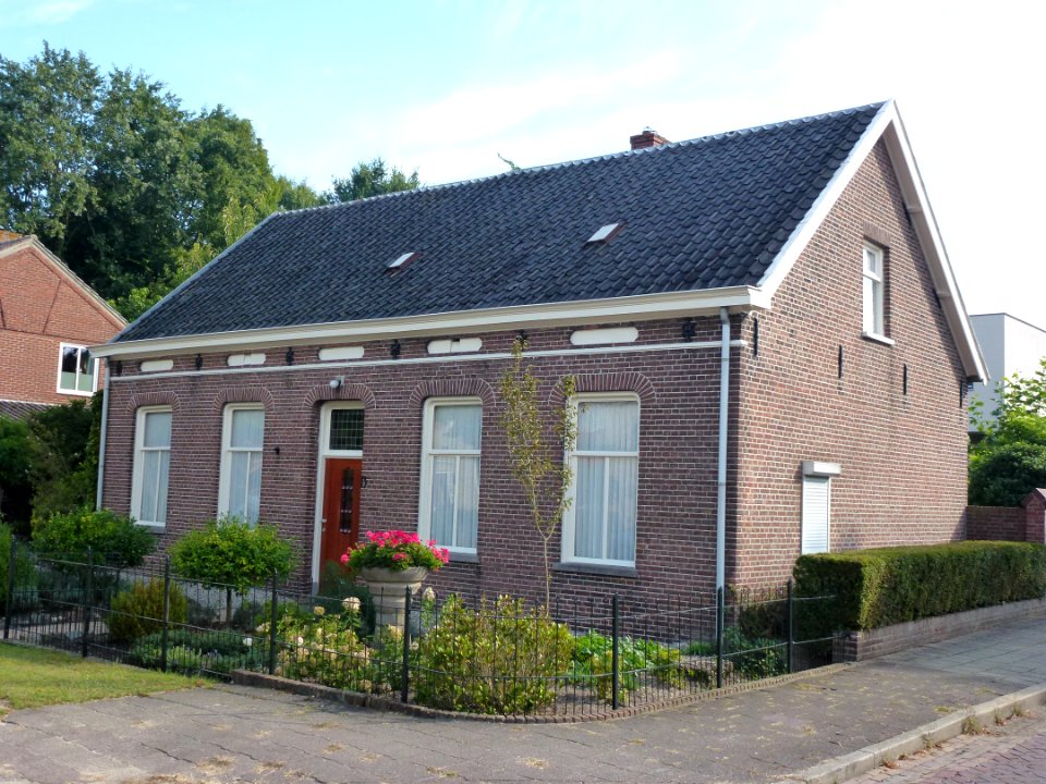 Landerd, Reek woonhuis Mgr. Borretstraat 13