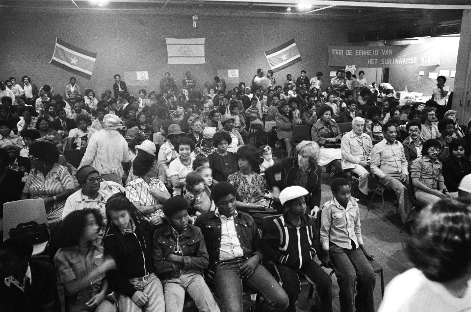 Landelijke verkiezingsbijeenkomst van de in Nederland wonende Surinamers, Bestanddeelnr 929-3519