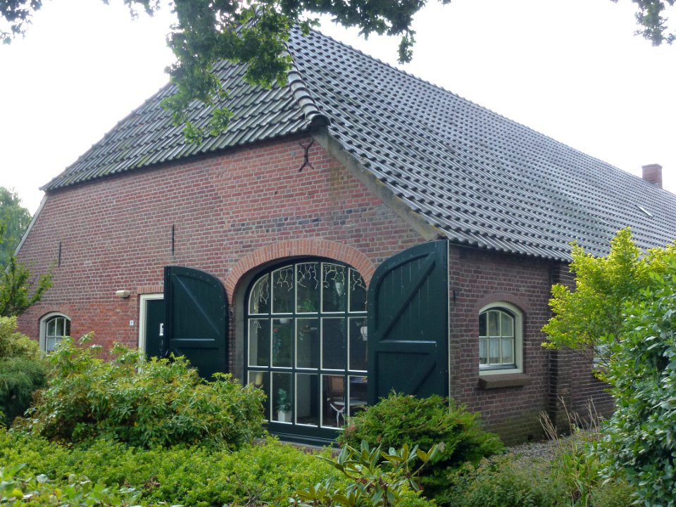 Landerd, Zeeland woonboerderij Voederheil 2a zijgevel