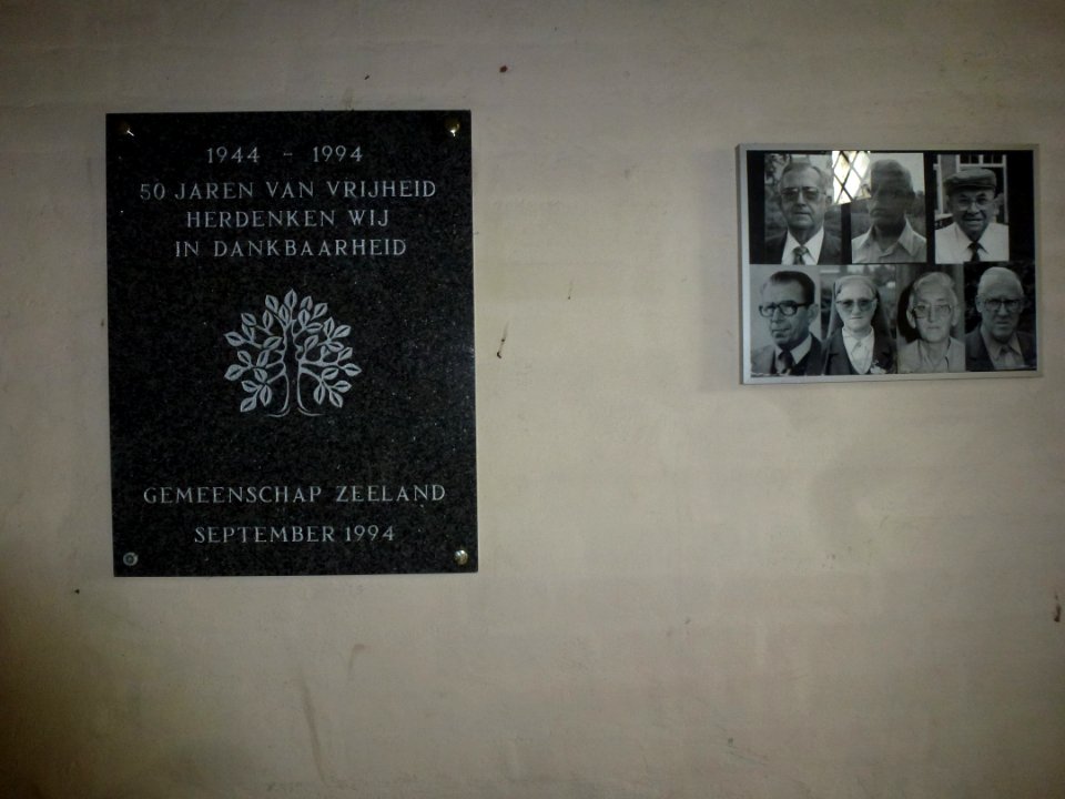 Landerd, Zeeland Mariakapel Kapelweg interieur oorlogsplaquette 3