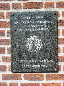 Landerd, Schaijk voorm. gemeentehuis, gedenksteen 1944