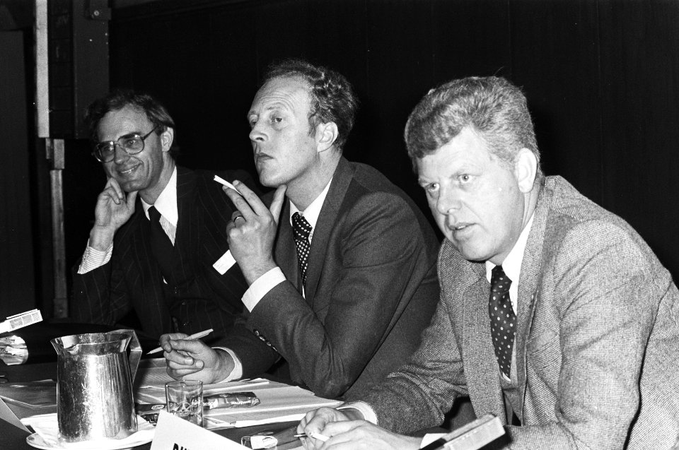 Landelijke Economistendag onder motto Nederland na de gasbel in het Okurahotel, Bestanddeelnr 929-9616