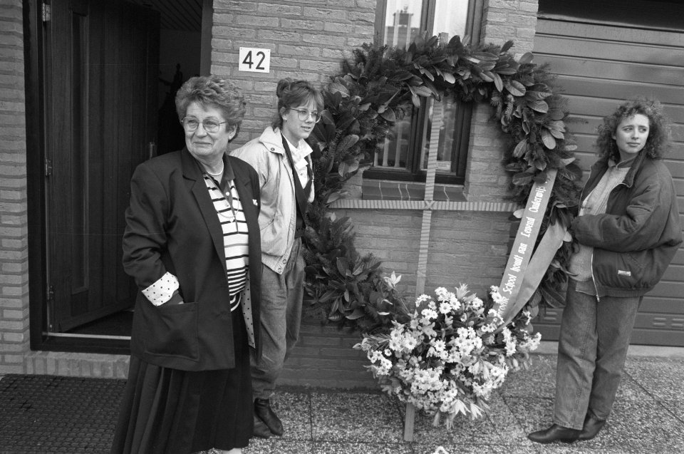 Landelijke actiedag tegen bezuinigingen op basis en voortgezet onderwijs leerl., Bestanddeelnr 934-3711