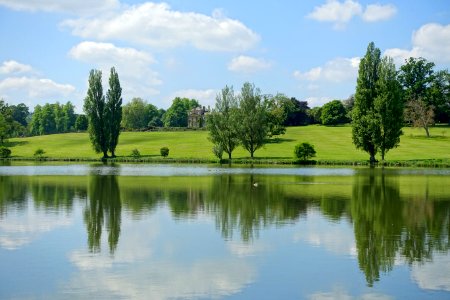 Lake and house - Bowood - Wiltshire, England - DSC00556