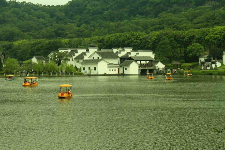 Lake and Water Town in CCTV Nanhai Studio, Foshan, Guangdong, China, picture1