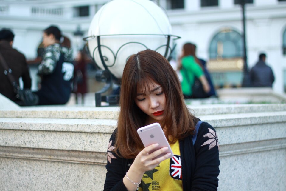 Phone people female