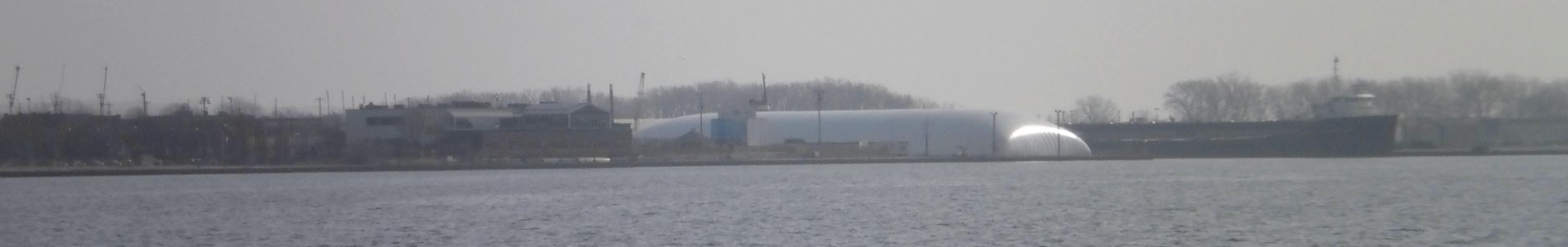Lake Freighters moored in Toronto, 2012 03 02 -d