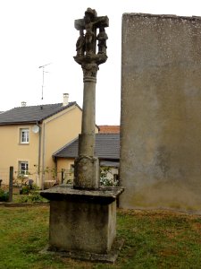 Laix (Meurthe-et-M.) croix de l'ancien cimetière