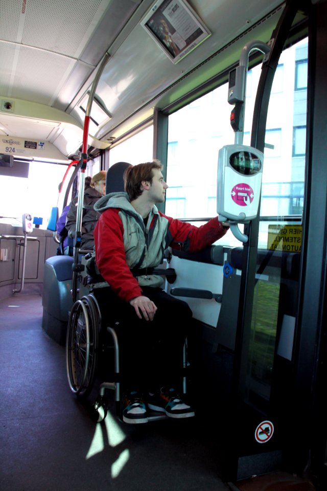 Lagevloerbus Mindervalide