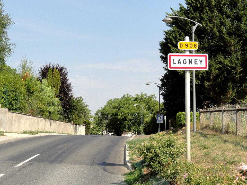 Lagney (Meurthe-et-M.) city limit sign