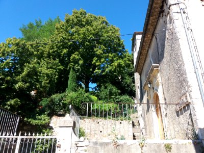 Lagorce - Temple protestant - Entrée