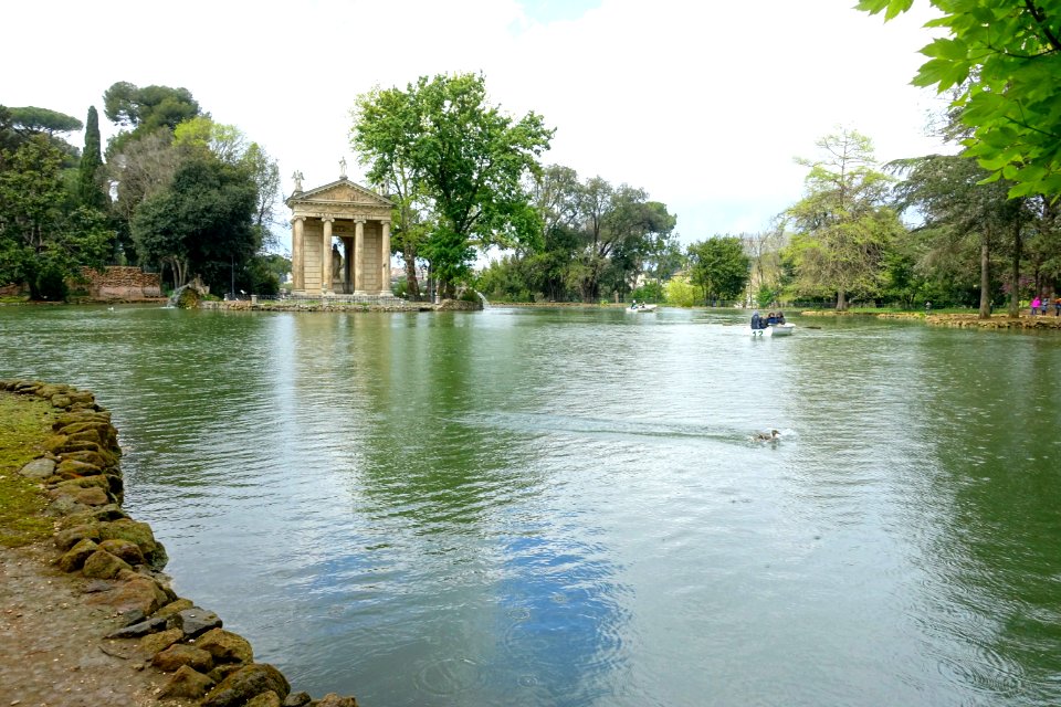 Laghetto - Villa Borghese - Rome, Italy - DSC05078