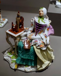 Lady with spinning wheel, probably by Johann Joachim Kaendler, Meissen Porcelain Factory, c. 1760, hard-paste porcelain - Wadsworth Atheneum - Hartford, CT - DSC05180