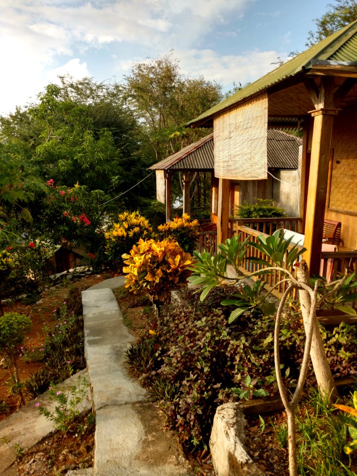 Labuan bajo Gardena hotel bungalows
