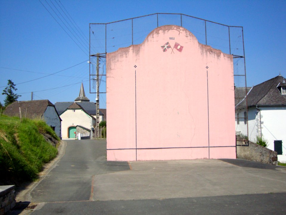 Lacarry (Lacarry e.a. Pyr-Atl, Fr) Fronton