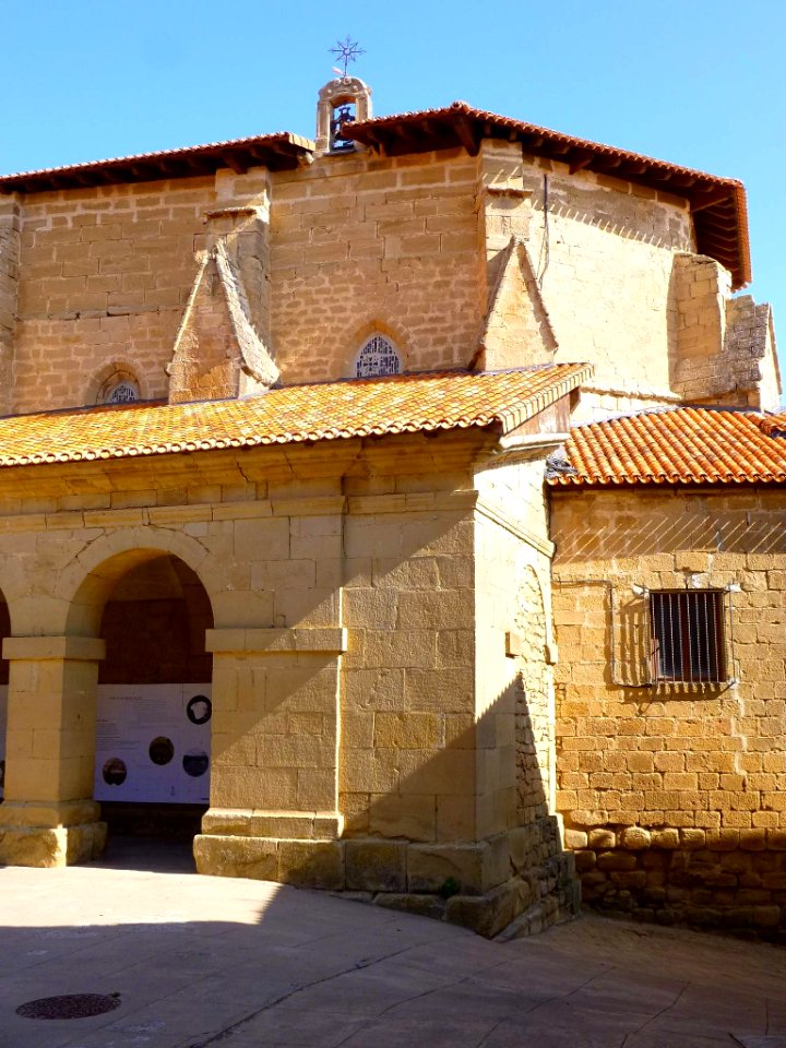Labraza - Iglesia de San Miguel 06